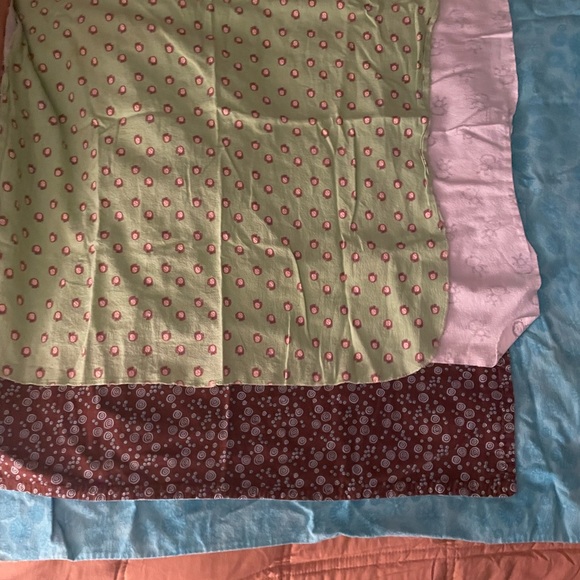 Baby burp cloths lot for a newborn baby - Picture 2 of 5